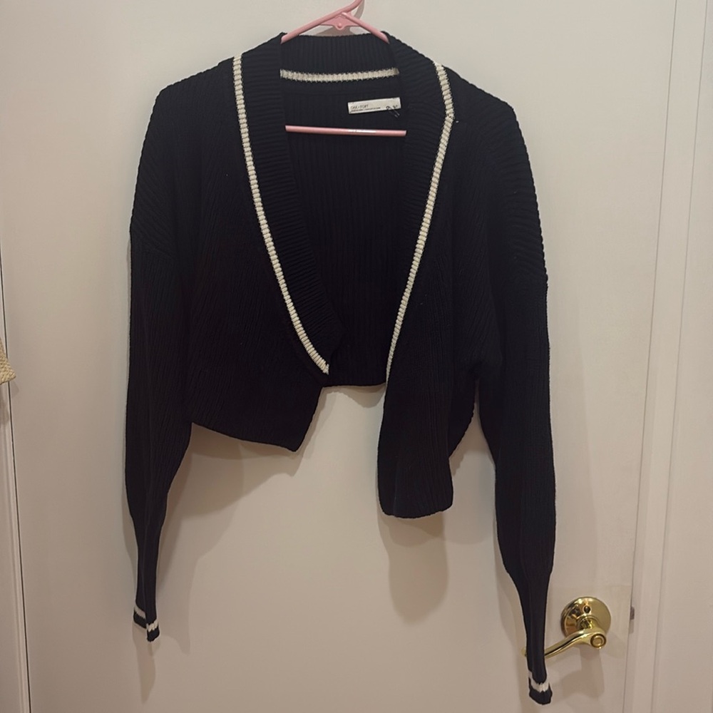 Oak & Fort Black Cropped Cardigan White Stripe Xs